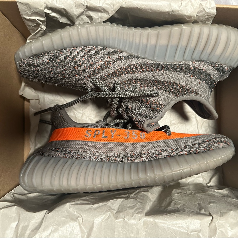 Yeezy Boost 350 V2